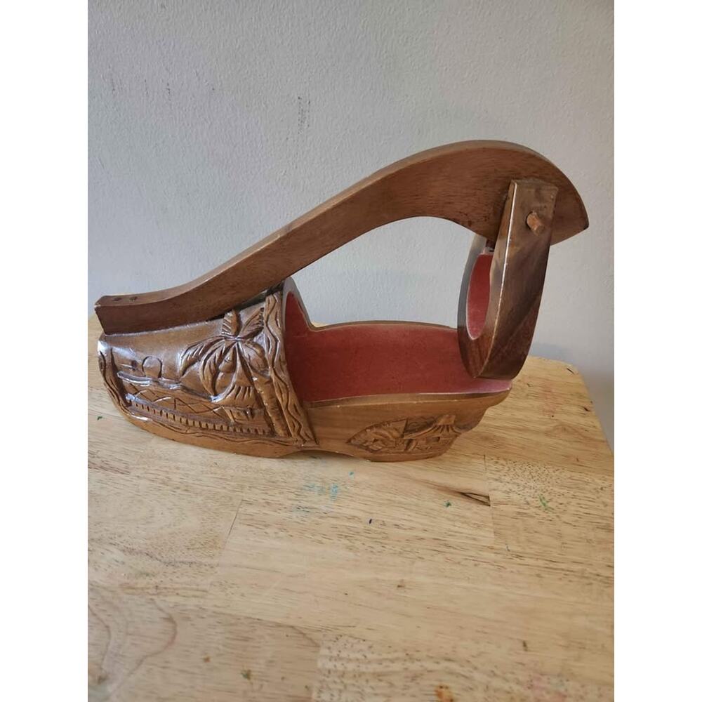 vintage wine bottle holder